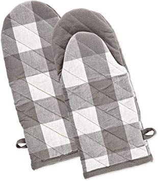 DII Buffalo Check Kitchen Collection, Oven Mitts, Gray & White 2 Piece