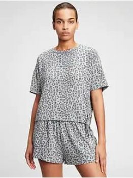 Women's Clothing & Accessories